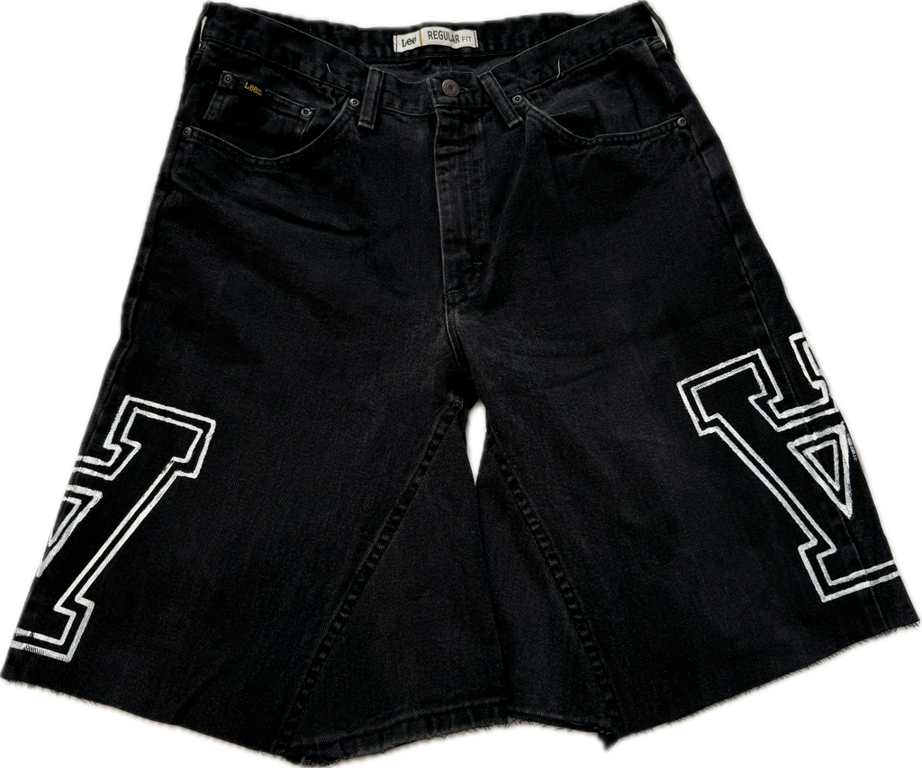 AA shorts